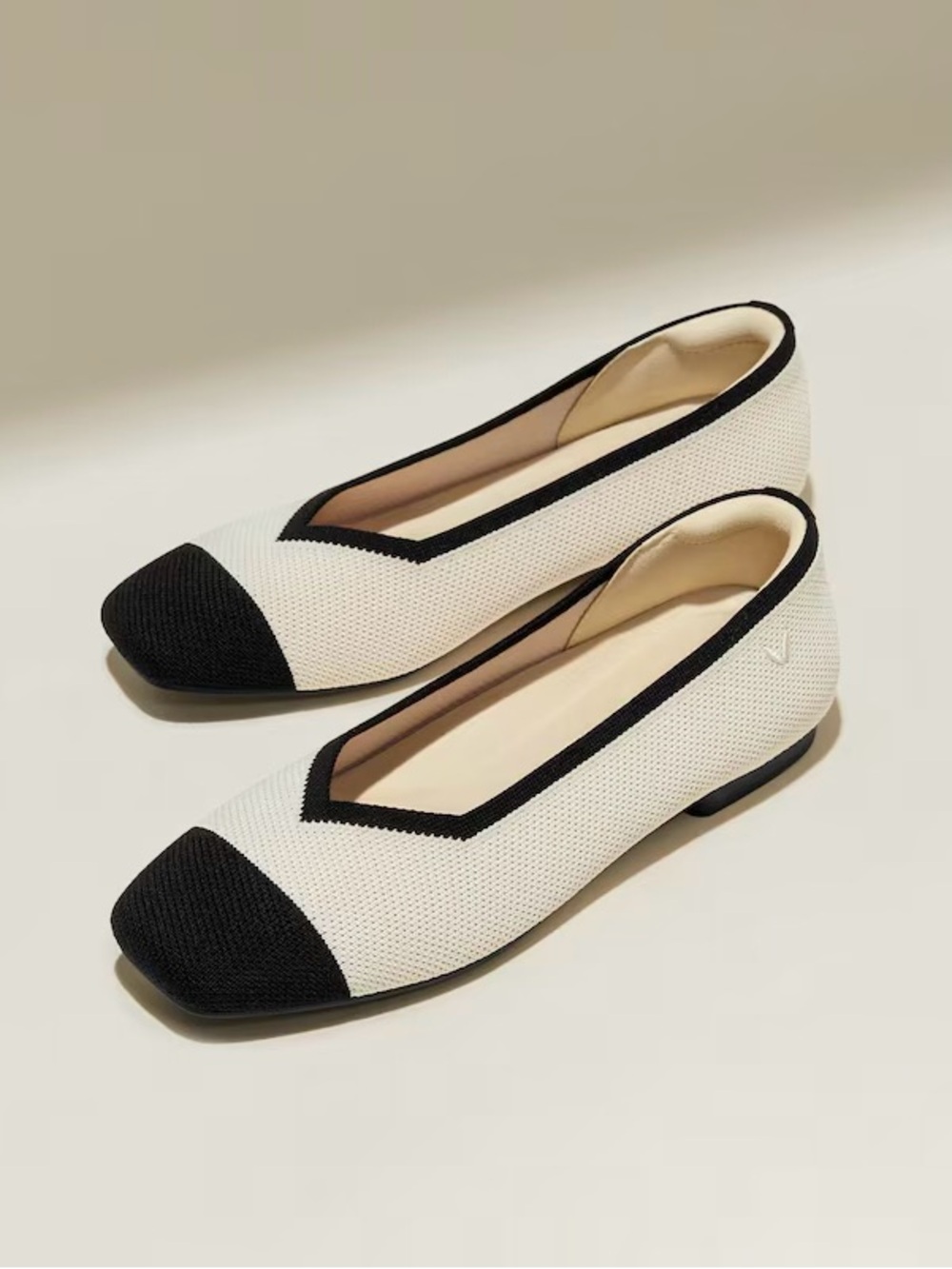 Vivaia Square Toe flats
